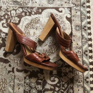 - Frye wooden heel